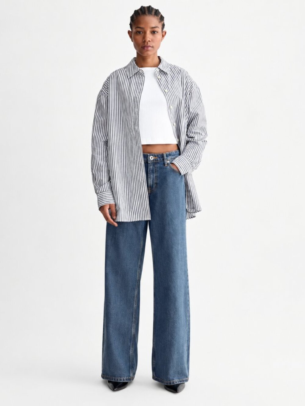 Everlane "Low-Key Jean" Medium Wash Size 28R